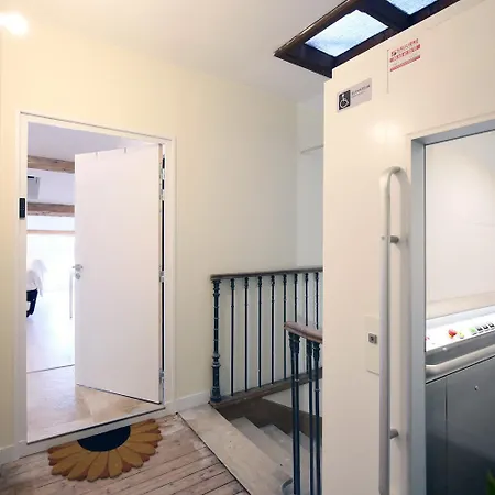 Confort & Espace Avec Climatisation - T4 公寓 *