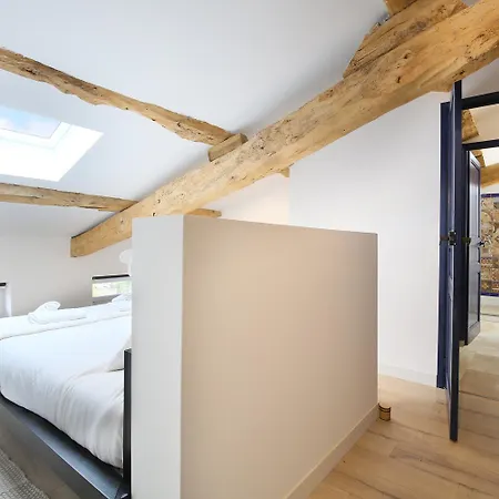 Apartment Confort & Espace Avec Climatisation - T4