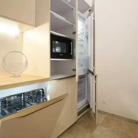 公寓 Confort & Espace Avec Climatisation - T4 洛拉盖自由城