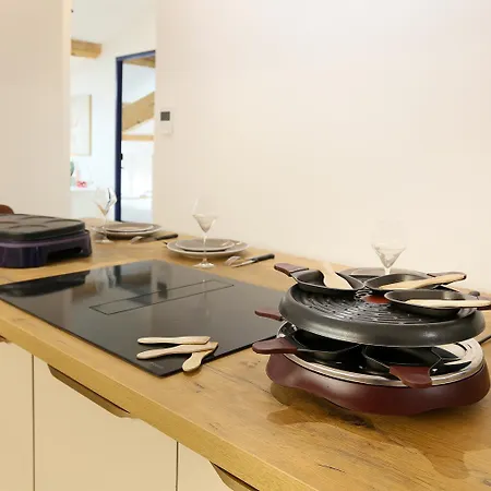 Confort & Espace Avec Climatisation - T4 Apartment