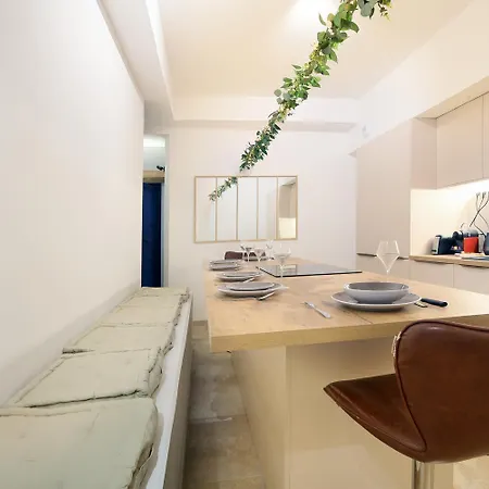 Confort & Espace Avec Climatisation - T4 Apartment *