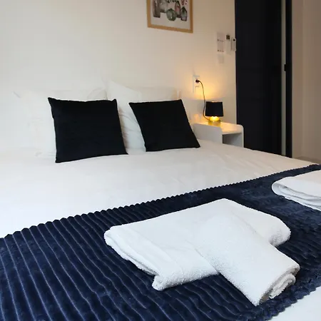 Apartment Confort & Espace Avec Climatisation - T4 *