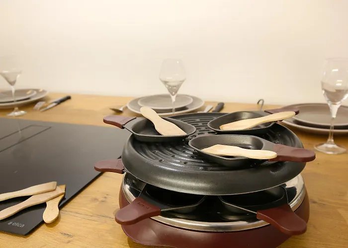 Confort & Espace Avec Climatisation - T4 Апартаменты *