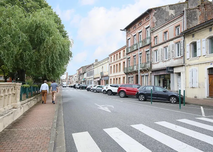 Confort & Espace Avec Climatisation - T4 * Вильфранш-де-Лораге